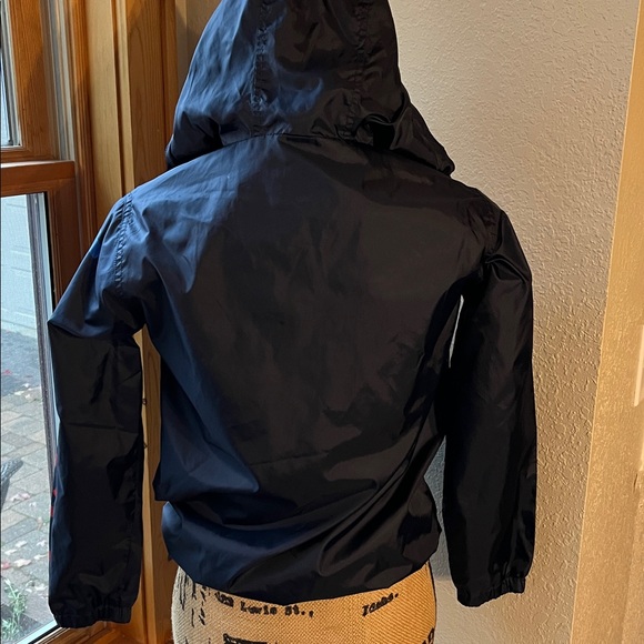 Bots Tommy Hilfiger navy blue water resistant pullover size 8/10 - Picture 5 of 9